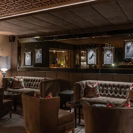 ホテル Kohlmayr Superior 4*