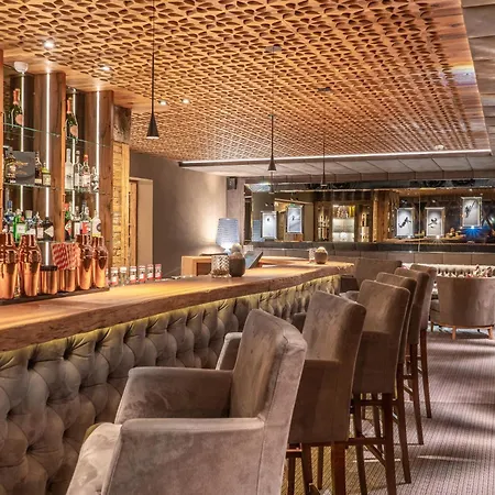 ホテル Kohlmayr Superior オーバータウエルン