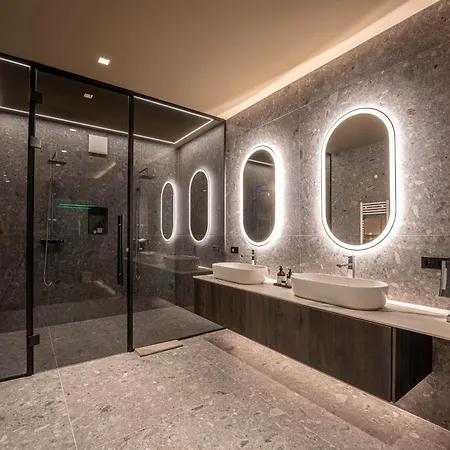 ホテル Kohlmayr Superior 4*